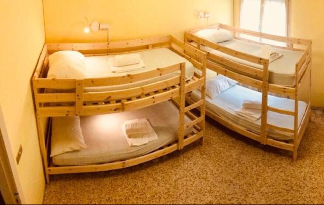 Urania Hotel Fogliano Marina Екстериор снимка